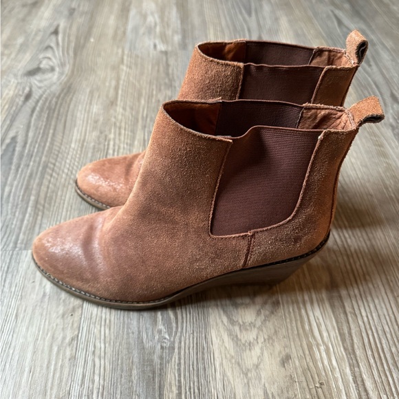 Women’s Lucky Brand Wedge Leather Suede Ankle Bootie Cocoa Brown size 10 - Picture 2 of 9